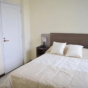  Habitación en casa particular Castelnouvo, Entre Ríos, Guayaquil, Ecuador Ecuador